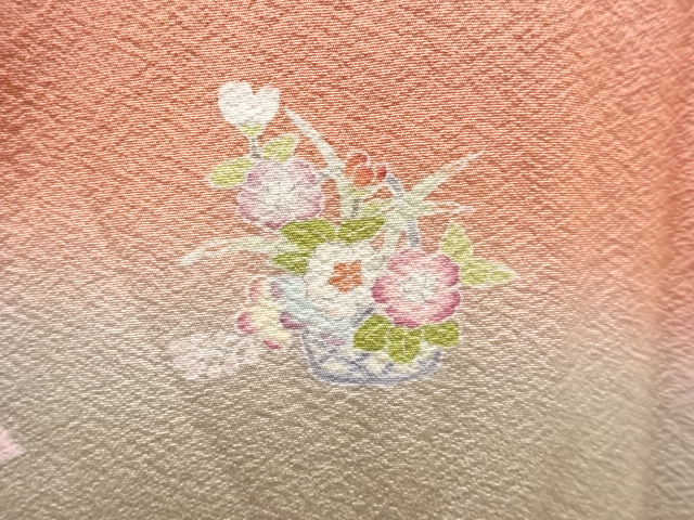  手描き友禅花籠模様絵羽道行コート